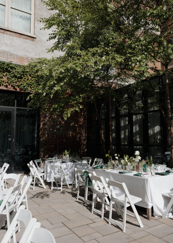 Outdoor wedding reception at Hotel Covington.