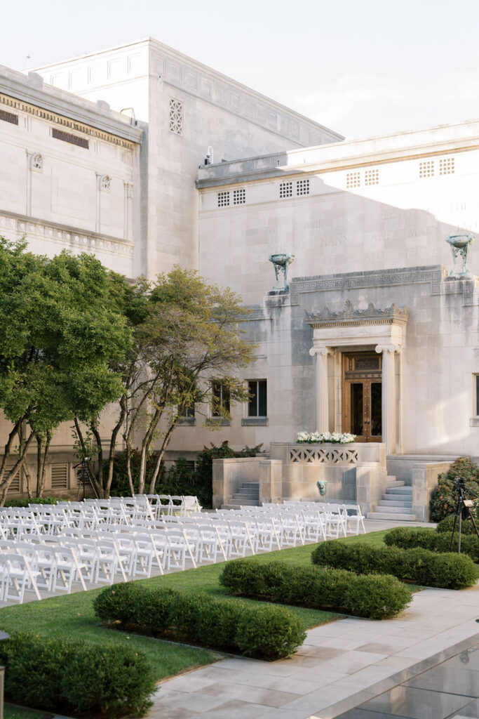 Elegant wedding ceremony at the Cincinnati Art Museum wedding venue